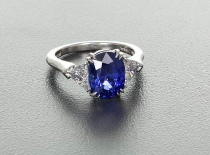 4.11ct Madagascar Sapphire Ring